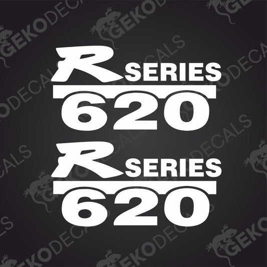 Two white decals with the text 'R 620' and a small icon, arranged in two rows on a black background with the GeckoDecals logo.