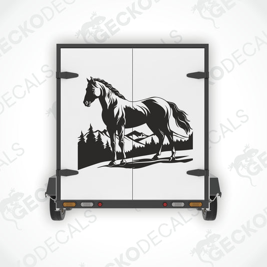HORSE IN THE MOUNTAINS