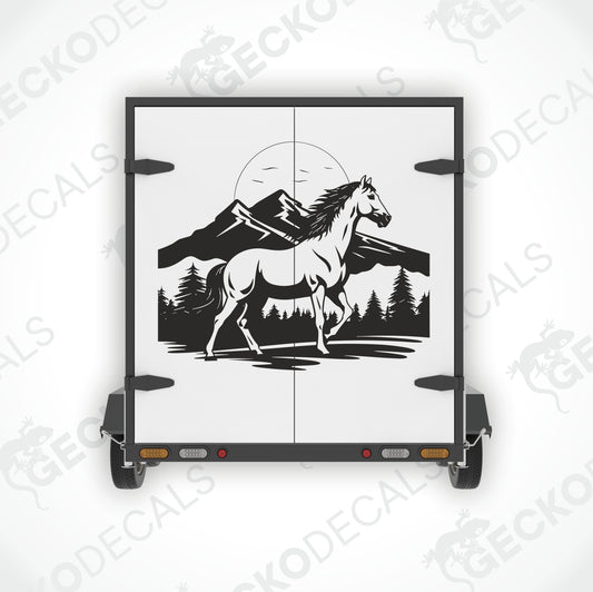 HORSE IN THE MOUNTAINS